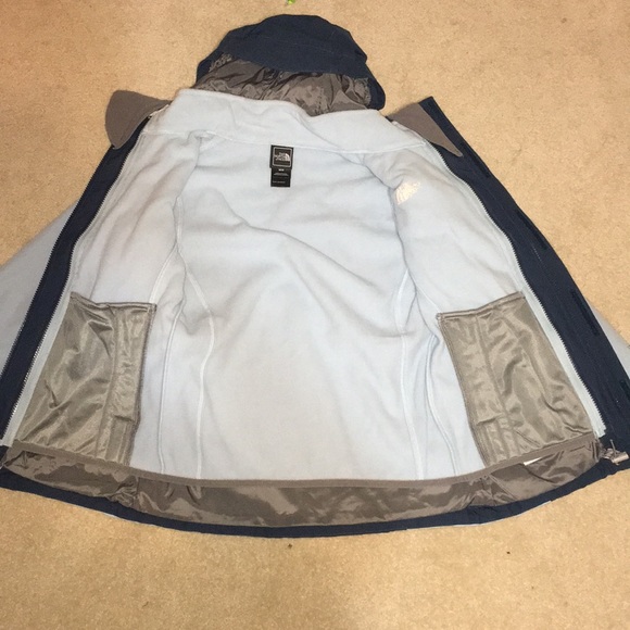 North Face HyVent Triclimate Jacket - Picture 2 of 5